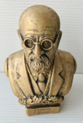 Austrian Psychoanalyst Psychiatrist Sigmund FREUD bust statue figurine H-17cm