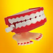 CHATTERING TEETH - MINI - Magic & Party Tricks