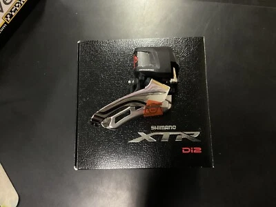 Shimano XTR Di2 FD-M9070 Front Derailleur - 2x11 Model