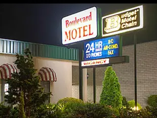 寶利華汽車旅館Boulevard Motel