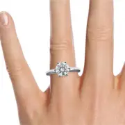 Round Cut Dazzling Diamond Engagement Ring 14KT White Gold 1.00 CT F/VVS