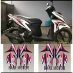 PUTIH MERAH VARIO 125 摩托車貼紙白色紅色條紋 VARIO 125 TECHNO 2013-2014