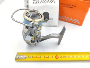 采潔 日本二手外匯釣DAIWA REVROS MX 2004W遠投二手釣竿捲線器釣具SHIMANO OLYMPIC V1