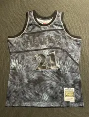 Mitchell & Ness Dominique Wilkins Atlanta Hawks Tie-Dye Swingman Jersey Size L