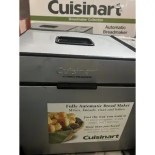 美膳雅Cuisinart微電腦全自動製麵包機CBK-100TW B00001，功能正常附說明書，內鍋有使用痕跡外表無碰撞