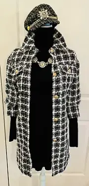 NWT White Black Plaid Tweed Shacket Size M