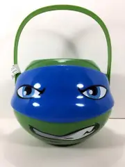 Teenage Mutant NINJA TURTLES Halloween Candy Figural Plastic BUCKET Leonardo Leo