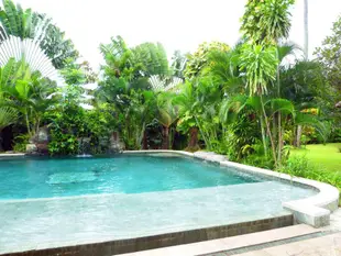 峇里隱世天堂水明漾別墅Bali Hidden Paradise Seminyak Villa