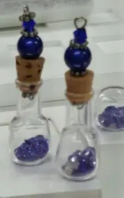 Decorative glass crystal collectible full natural rough diamonds and tanzanites