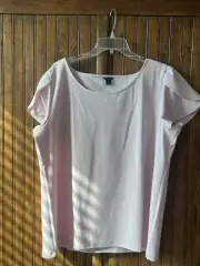 Ann Taylor Pale Pink Top with flutter short sleeves. Size XL NWT