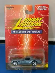 Johnny Lightning Chrysler Atlantic Playing Mantis 1:64.