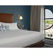 The Memphian a Tribute Portfolio Hotel