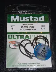6 Mustad 39948NPBN-50 Ultra Point Size 5/0 Demon Wide Gap Circle Hooks