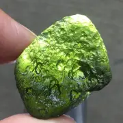 57.95Ct Genuine MOLDAVITE Czech Republic Certificate of Authenticity