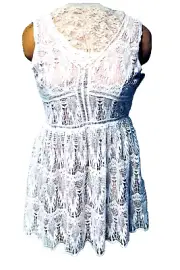 LUCCA White Lace Dress Women's M Nude Lining V-Neck Zipper Party Dance Date NWT