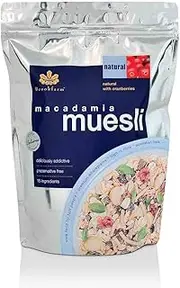 brookfarm Natural Macadamia Muesli with Cranberry, 500 g