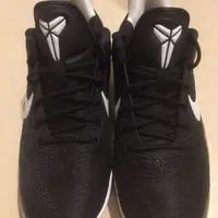 在飛比找旋轉拍賣優惠-23號 NIKE 大童鞋 籃球鞋 KOBE A.D. 黑白 