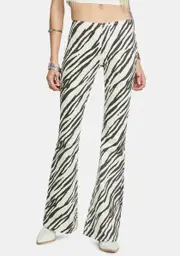 [Free People] Zebra Penny Pull-On Flare Jeans