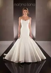 Martina Liana 735 Size 12 wedding dress