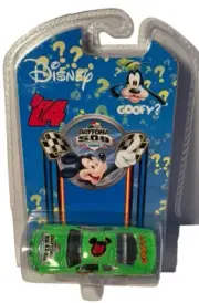 Disney Series Diecast Daytona 500 2004 Goofy Limited Edition 1:64 Nascar (B49)