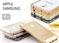 在飛比找蝦皮購物優惠-☆A+配件☆華 鑲鑽 金屬邊框 iPhone 5S 4S S