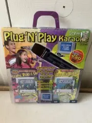 Emerson Plug 'N' Play Karaoke System With 1 Battery RCA Cards And 20 DVDs New