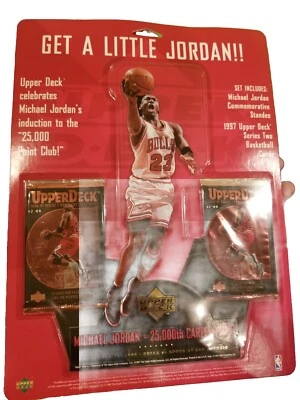 Vintage 1997 MichaelJordanStandee &2-SeriesTwoUpperDeck CardPacks 25,000Pts.Club
