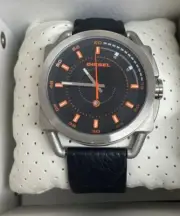 Diesel Men's DZ1578 Black Dial Black Leather Analog Quartz Watch
