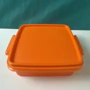 Tupperware Snack Container 850ml Lunch On The Go Square Orange