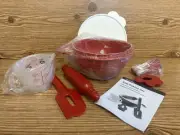 NEW Tupperware Kids Baking Set Mini 6-piece Set Red Bowl Measuring Cup Spatula
