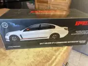 1/18 BIANTE 2017 HOLDEN VFII COMMODORE MOTORSPORT EDITION HERON WHITE