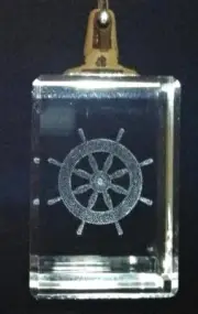 Ships Wheel 3D Crystal Laser Etching w/ Chrome Keychain 4” Glass Gift Box New