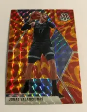 2019/20 Panini Mosaic ORANGE REACTIVE Prizm JONAS VALANCIUNAS Grizzlies #86