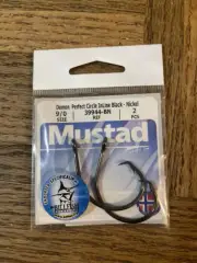 Mustad demon perfect circle in line black nickel hook size 9/0