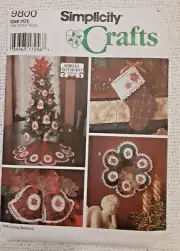 Vintage OOP Simplicity Pattern 9800 Christmas Wreath Bells Stocking Ornaments C