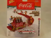 1960 Ford Station Wagon -1:64 Johnny Lightning- Holiday "Automents "-2005