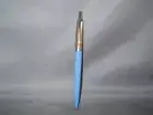 Parker Jotter MEDIUM BLUE ball pen--chrome cap--new