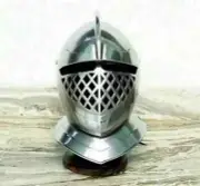Medieval Knight Helmet Armor Warrior Closed Steel Helmet