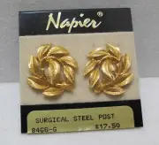 Vtg NAPIER Textured Gold Tone Leaf Wreath Pierced Post Earrings NEW NOC NOS