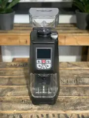 EUREKA ATOM 60E BRAND NEW MATTE BLACK ELECTRONIC ESPRESSO COFFEE GRINDER HOME