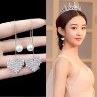 在飛比找ETMall東森購物網優惠-梨花HaNA 韓國925銀氣質珍珠愛情來了耳線耳環