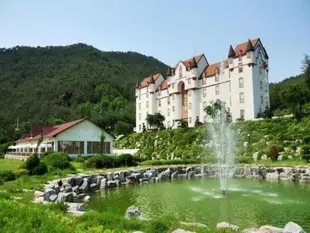 白色城堡度假村White Castle Resort