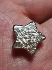 Rainbow lattice Sunstone cut and polished 119