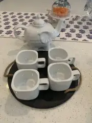 white Elephant Tea Kettle & 4 Cups High Quality Double Layer.