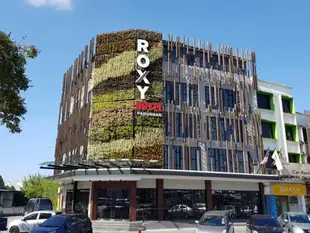 帕登甘羅克西飯店Roxy Hotel Padungan