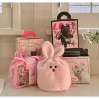 在飛比找蝦皮購物優惠-🇰🇷RICH•GUY韓國代購🤍olivet兔兔巧克力束口袋禮
