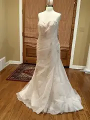 Pronovias Organza Beige Strapless Size 14 Wedding Dress Gown NEW Never Worn