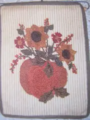 Backyard Friends 1113 BITTERSWEET BOUQUET Punchneedle Embroidery Pattern