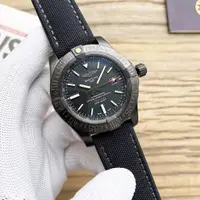 在飛比找蝦皮購物優惠-二手全新Breitling Avenger 系列進口自動機械