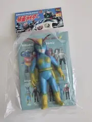 MediCom Toy BEE WOMAN Toei Retro KAMEN RIDER Middle Size Sofubi Japan 6.5"